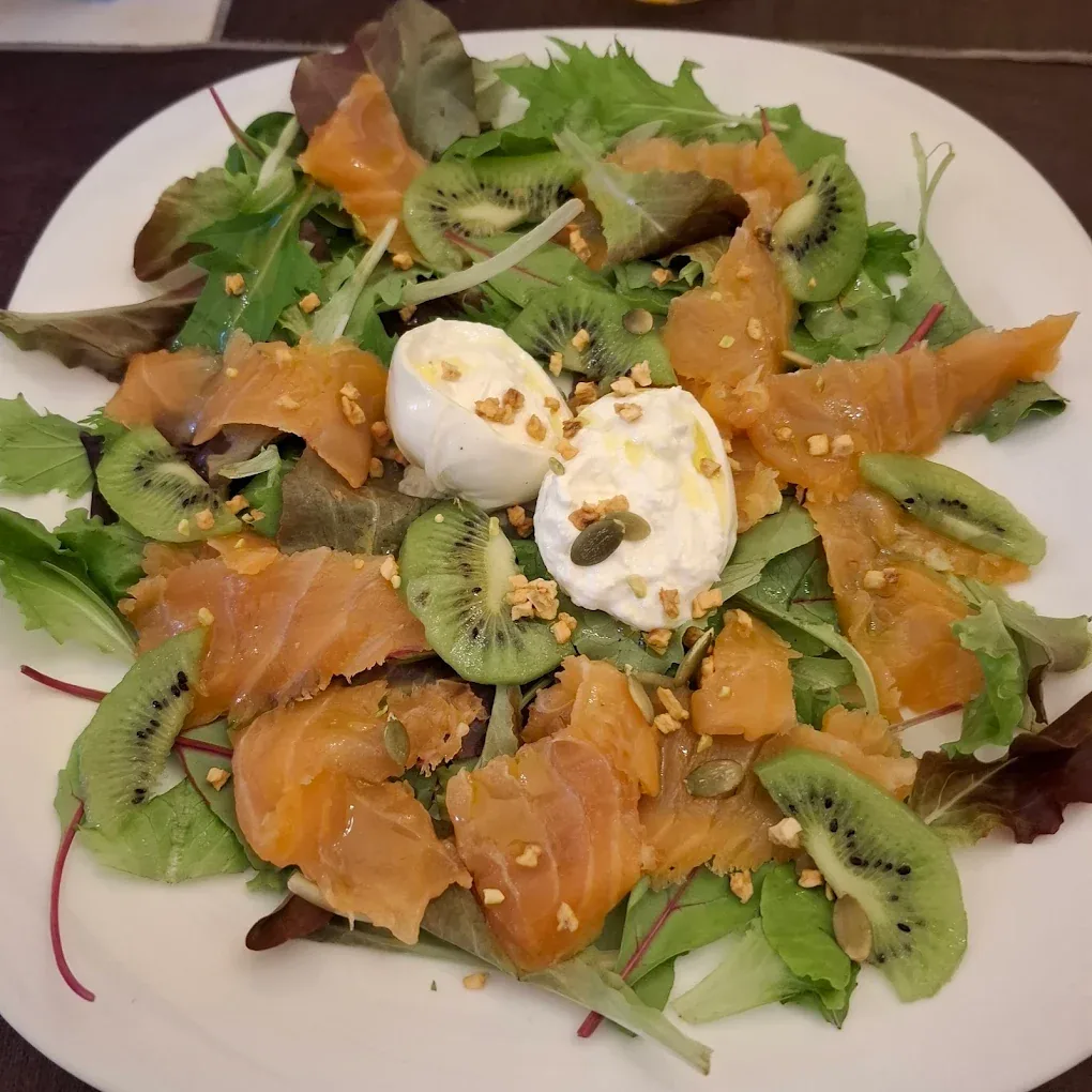 Insalata fresca di stagione